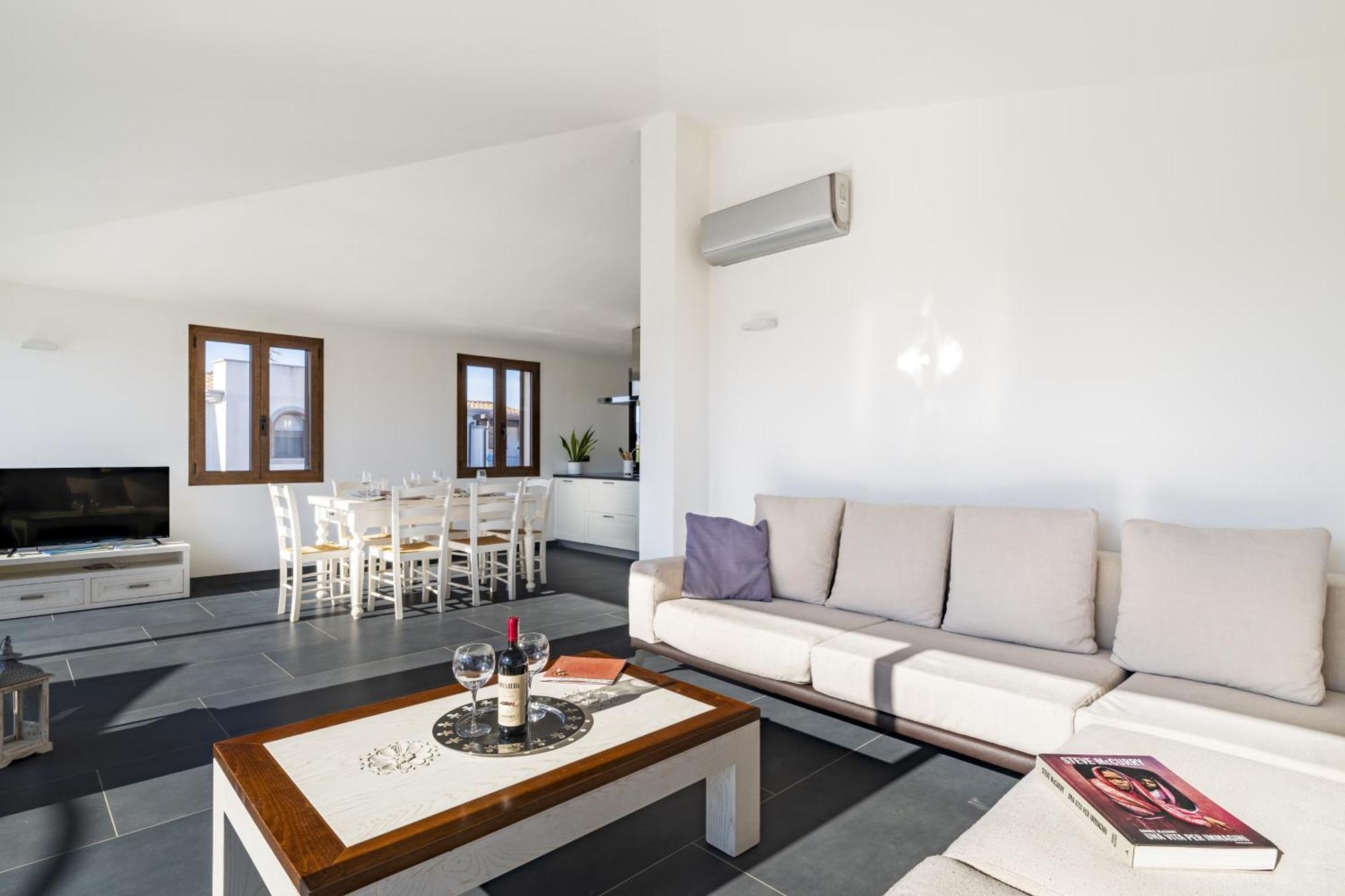 Lighthouse Holiday Home Àrbatax Esterno foto