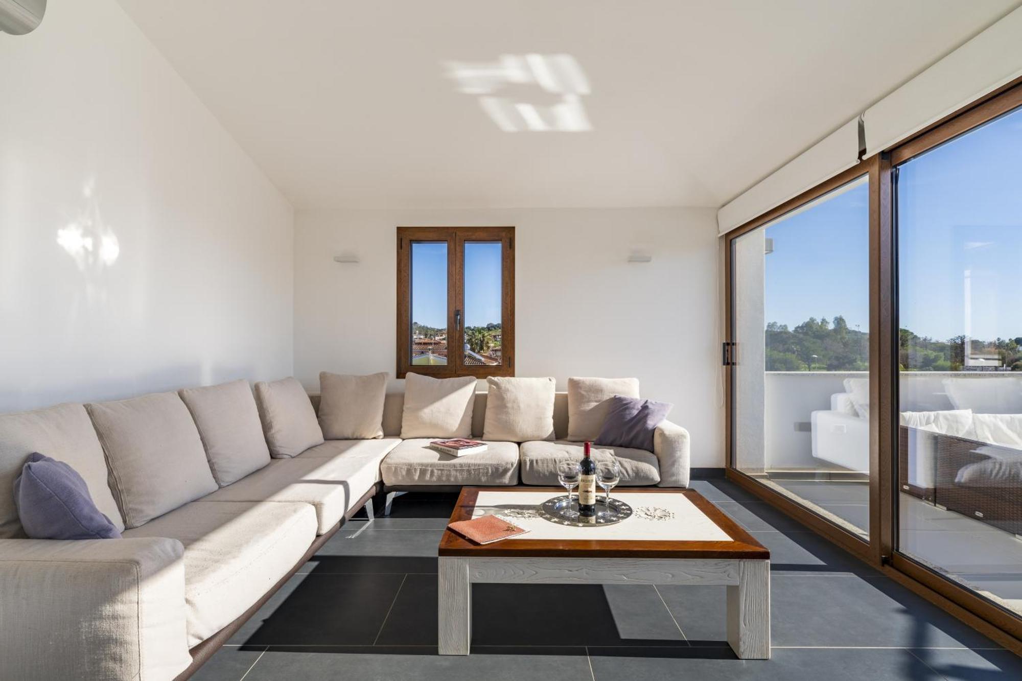 Lighthouse Holiday Home Àrbatax Esterno foto